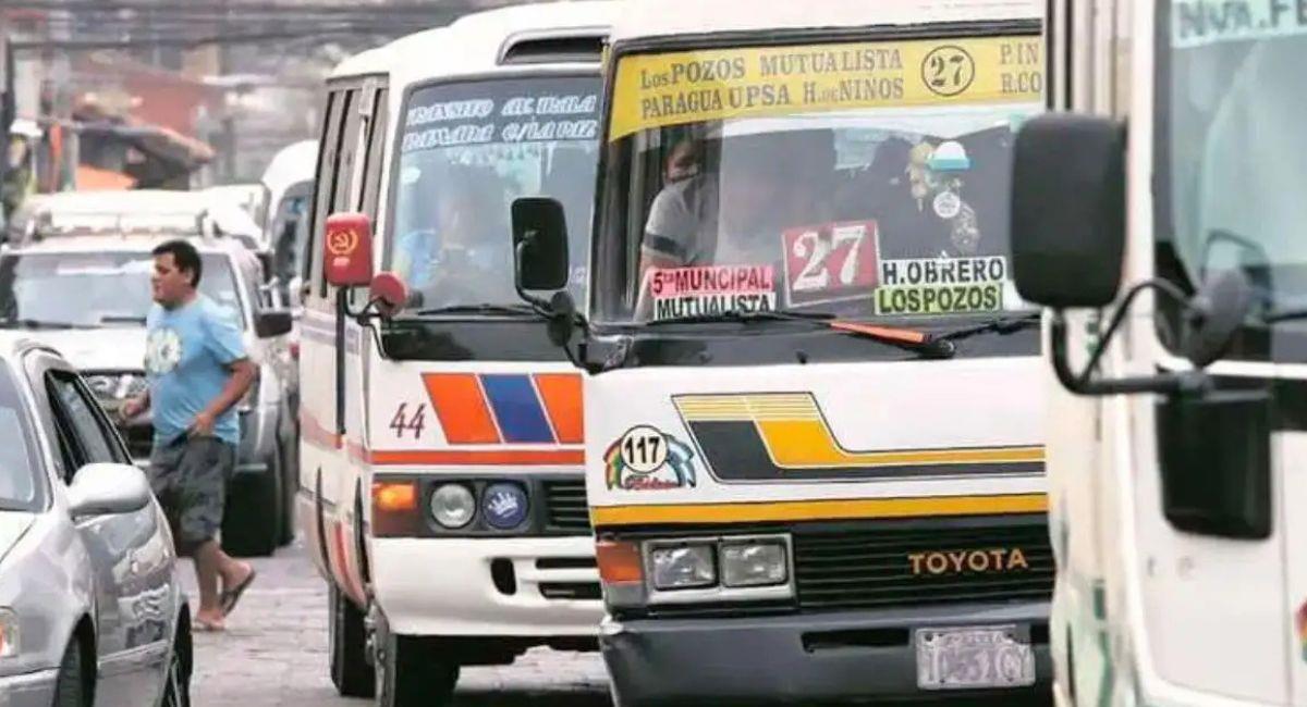 Transporte cruceño anuncia paro indefinido desde el 3 de febrero, cuando comiencen las clases